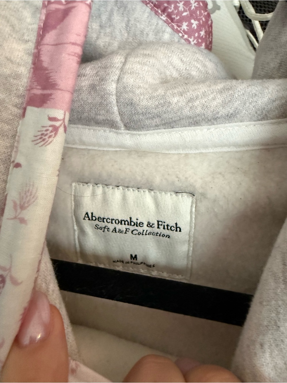 Abercrombie Patchwork Sweatshirt - Picture 4 of 4